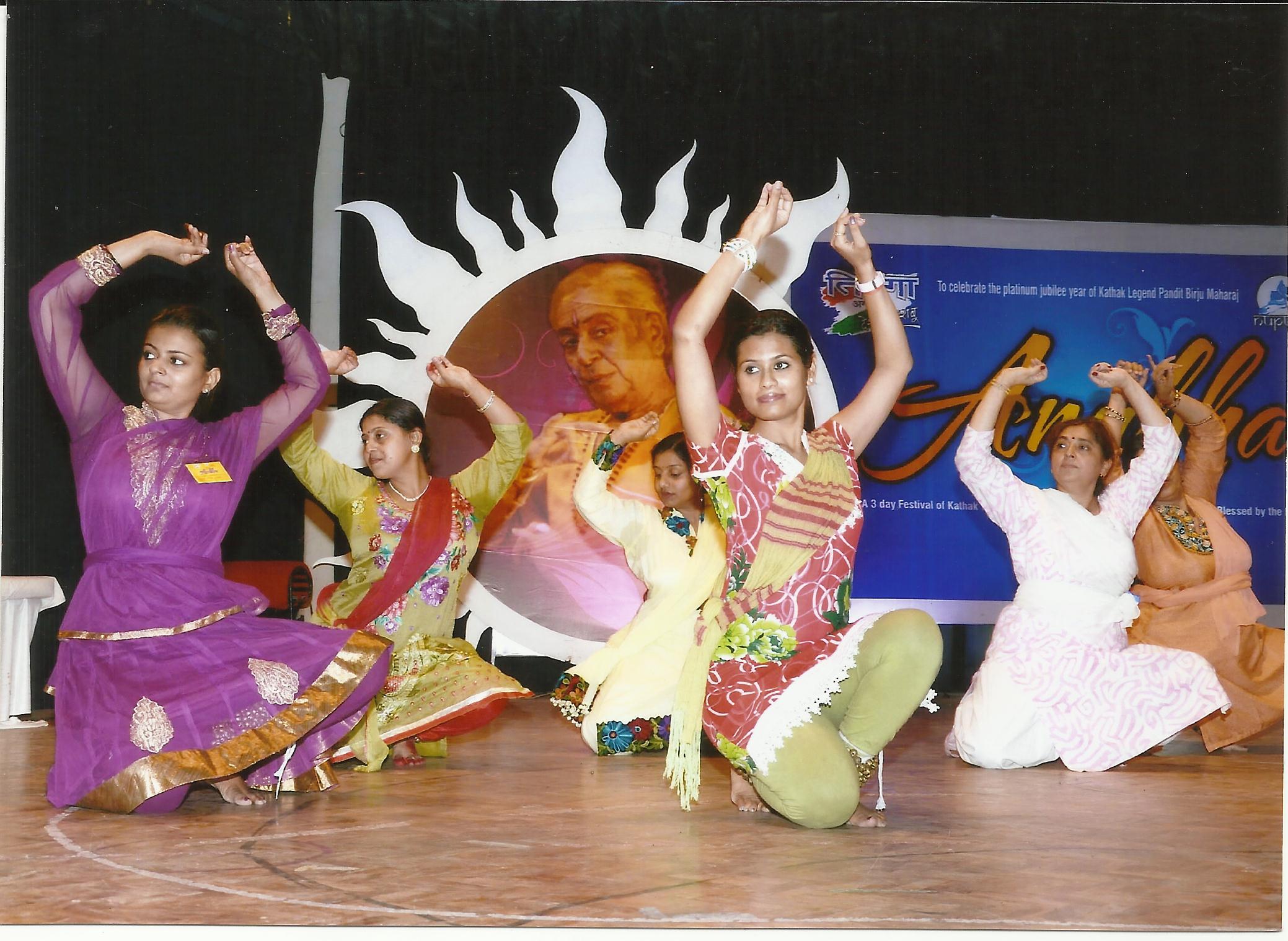 Kathak 3rd Day Workshop with Pdm Vibhushan Pt Birju Maharaj Ji 2013